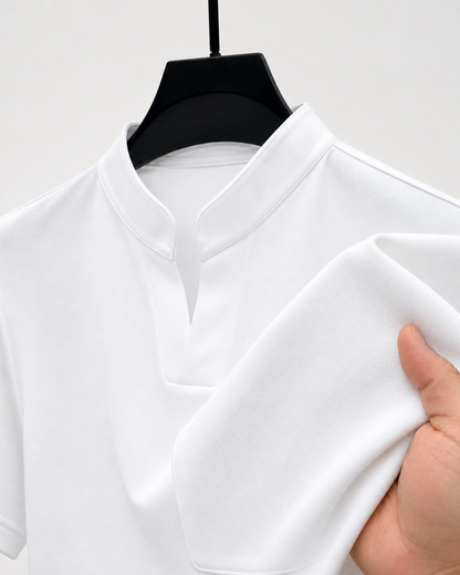 Quentin | Athletic V-Neck Pocket T-Shirt fabric detail